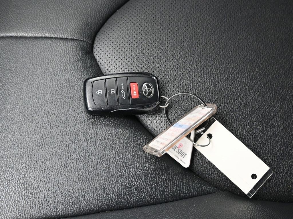 Used 2024 Toyota Grand Highlander XLE image 30