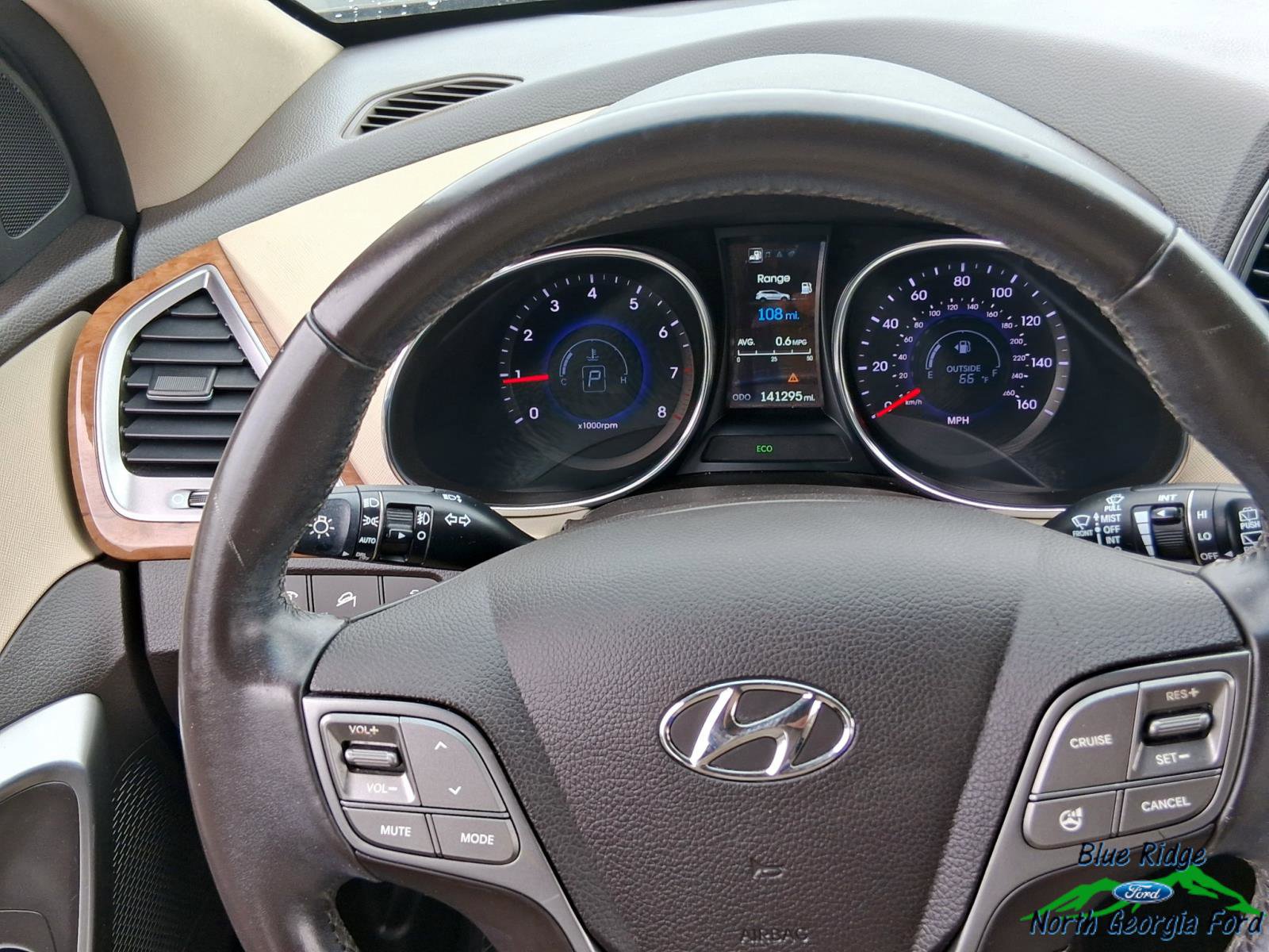 Used 2016 Hyundai Santa Fe SE w/ Option Group 02 FWD image 20