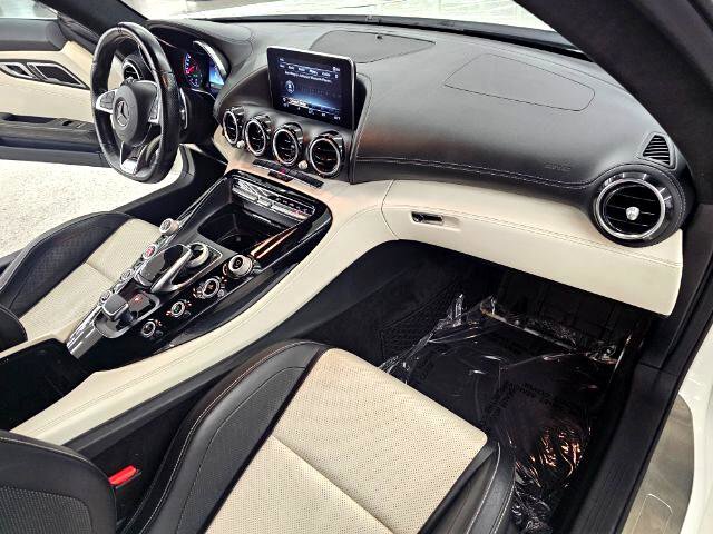 Used 2018 Mercedes-Benz AMG GT Roadster image 14