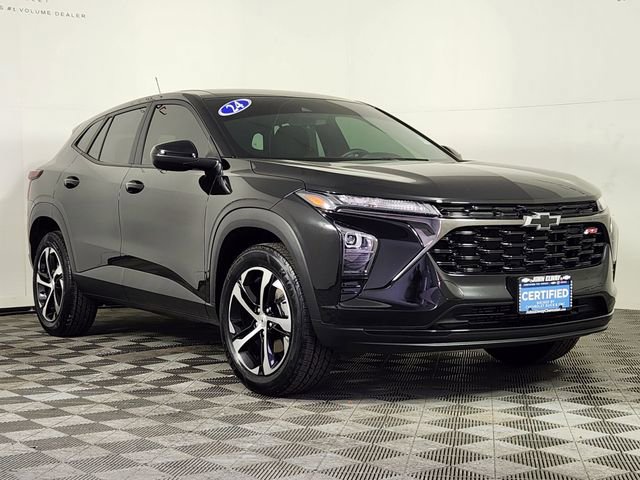 Certified 2024 Chevrolet Trax RS w/ Driver Confidence Package FWD image 3