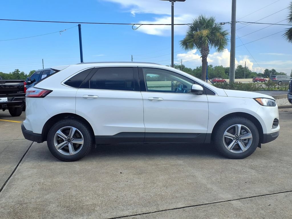 Certified 2024 Ford Edge SEL w/ Convenience Package AWD/4WD image 8