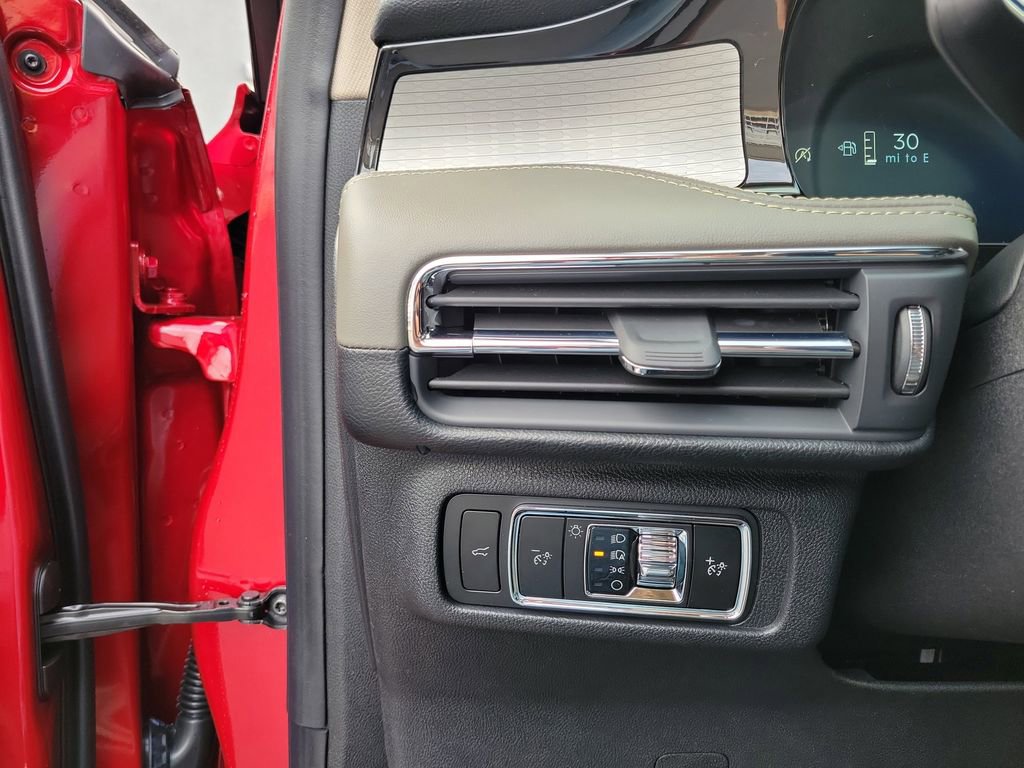 New 2026 Lincoln Corsair Premiere image 21