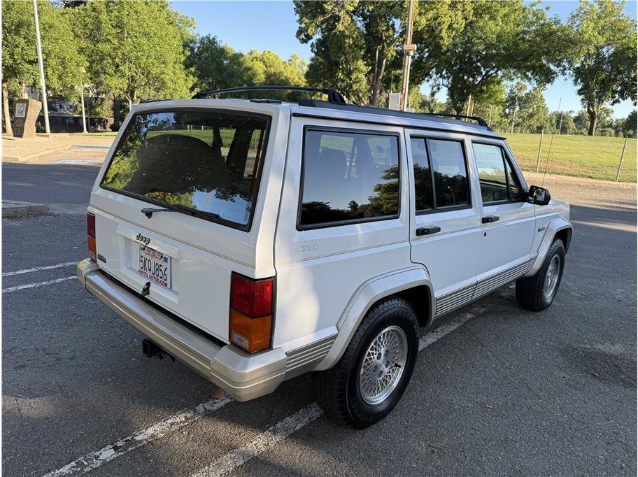Used 1995 Jeep Cherokee Country AWD/4WD image 7