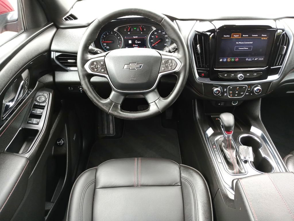 Used 2023 Chevrolet Traverse RS image 12