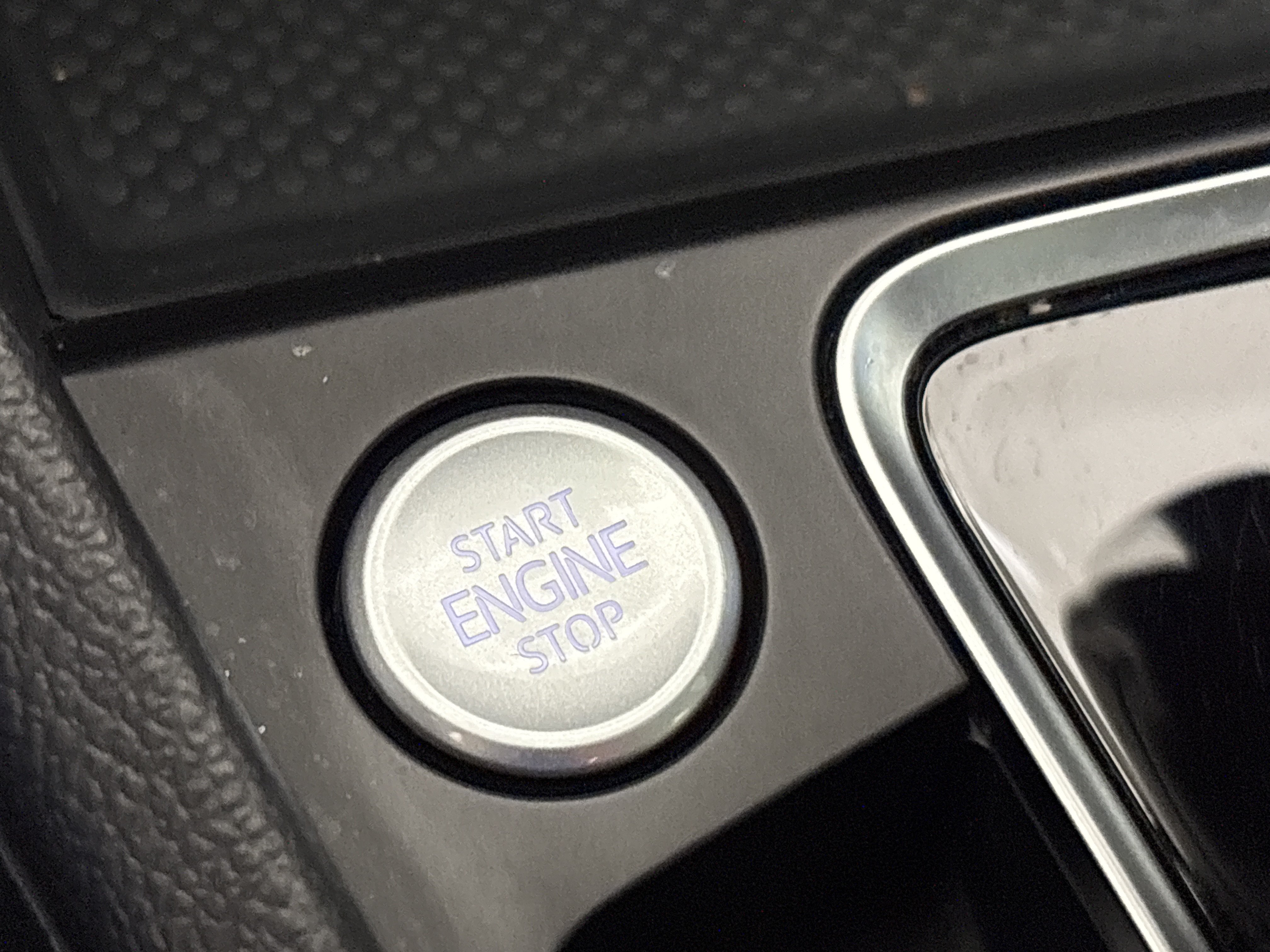Used 2021 Volkswagen Jetta R-Line FWD image 23