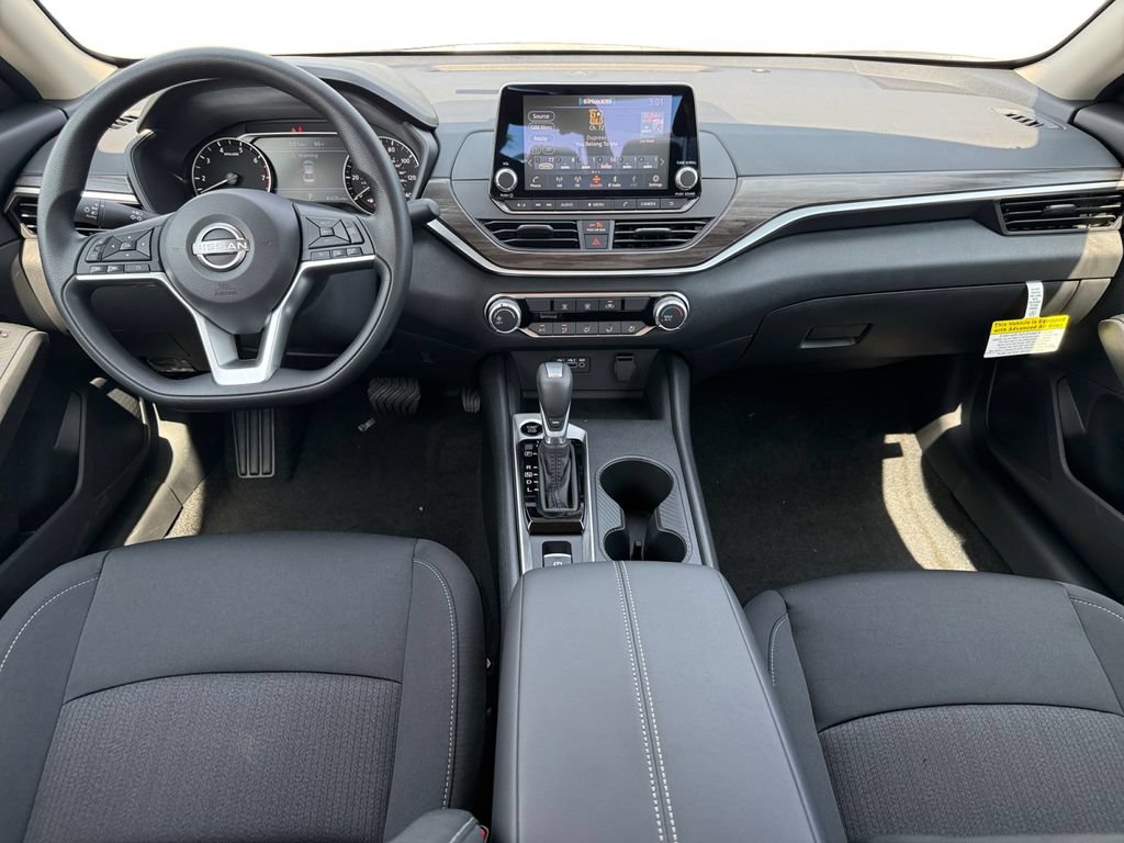 New 2026 Nissan Altima 2.5 SV AWD/4WD image 10