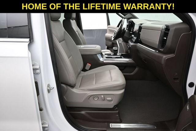 Used 2022 Chevrolet Silverado 1500 LTZ AWD/4WD image 50