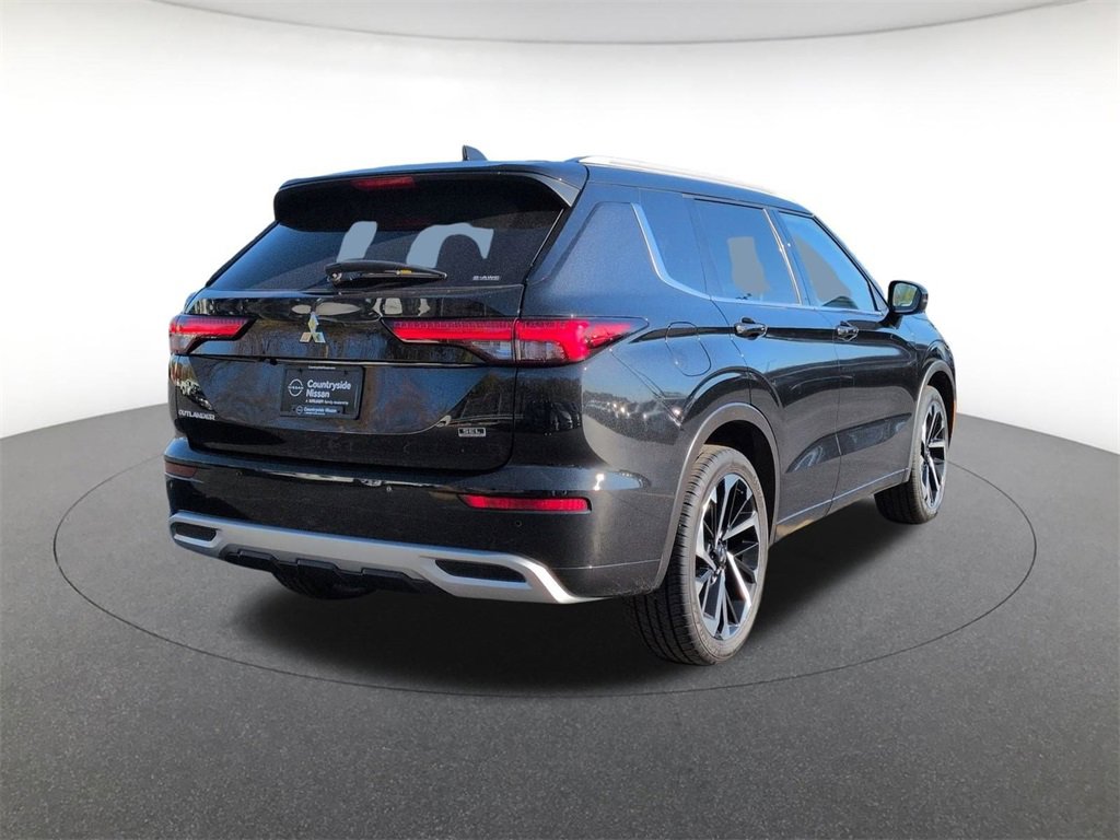 Used 2022 Mitsubishi Outlander SEL image 5