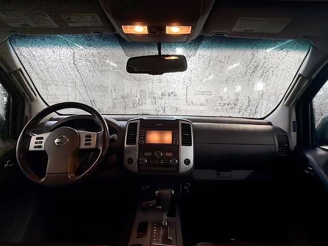 Used 2016 Nissan Frontier PRO-4X AWD/4WD image 10