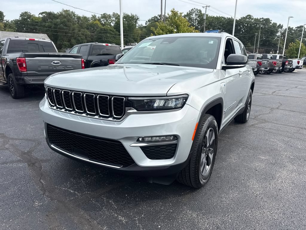 Used 2024 Jeep Grand Cherokee Limited 4xe AWD/4WD video 2