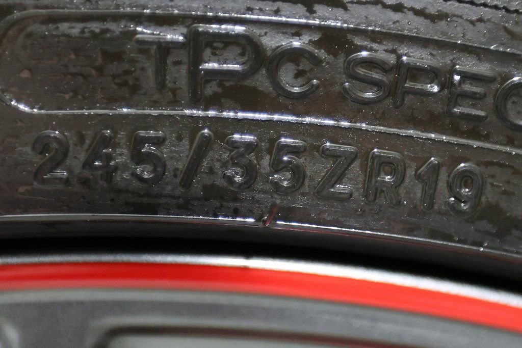 Used 2023 Chevrolet Corvette Stingray Premium Conv w/ Z51 Performance Package image 48