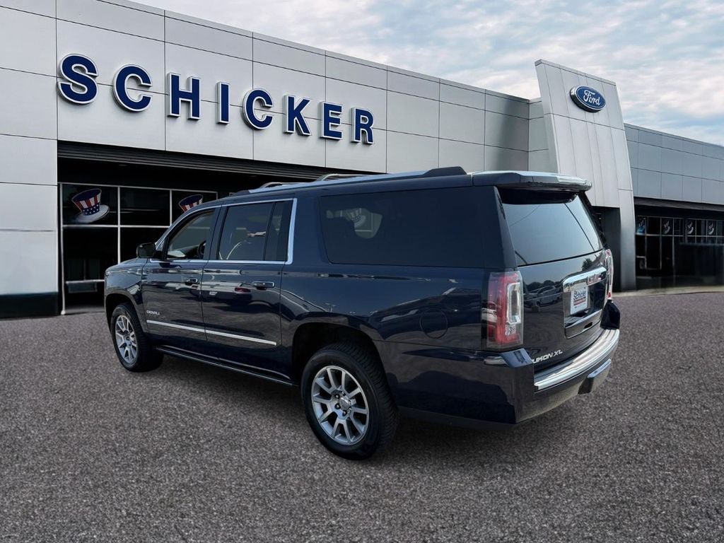Used 2019 GMC Yukon XL Denali AWD/4WD image 3