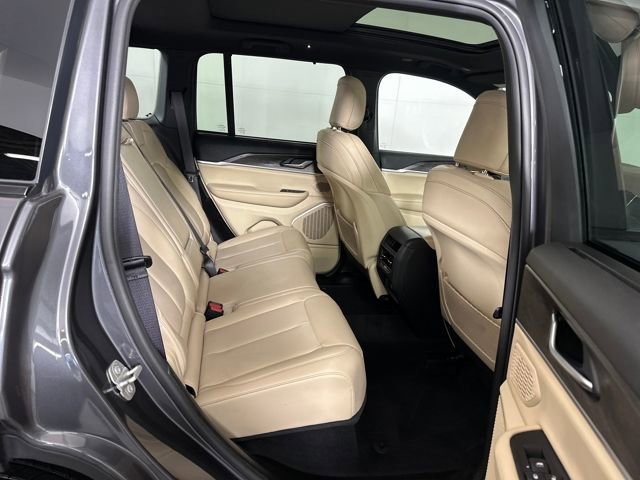 Used 2023 Jeep Grand Cherokee 4WD 4xe w/ Luxury Tech Group II image 28