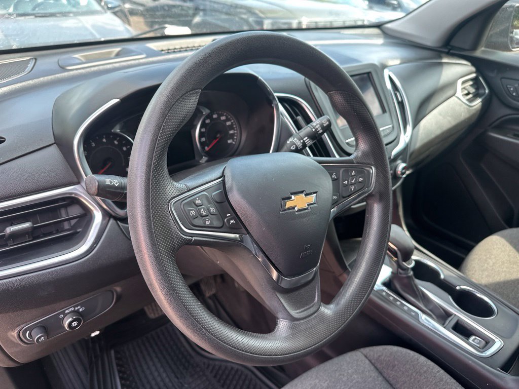 Used 2023 Chevrolet Equinox LT FWD image 17