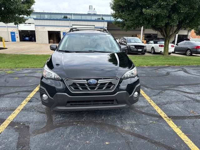 Used 2021 Subaru Crosstrek 2.5i Sport w/ Moonroof Package AWD/4WD image 2