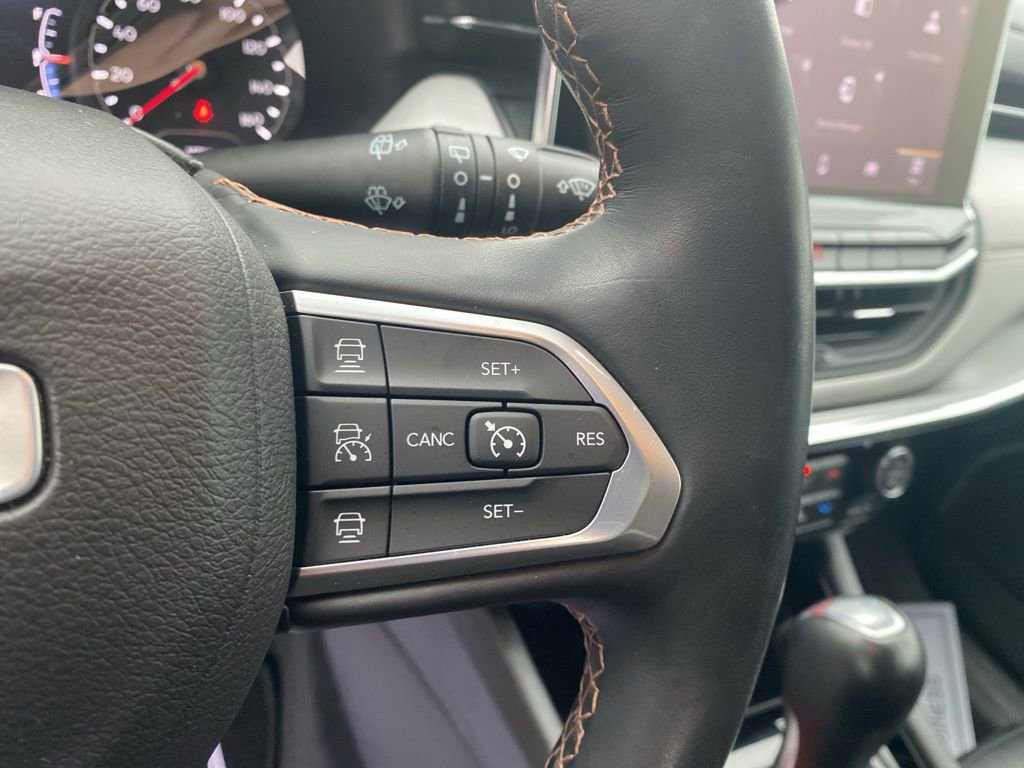 Used 2022 Jeep Compass Limited image 23