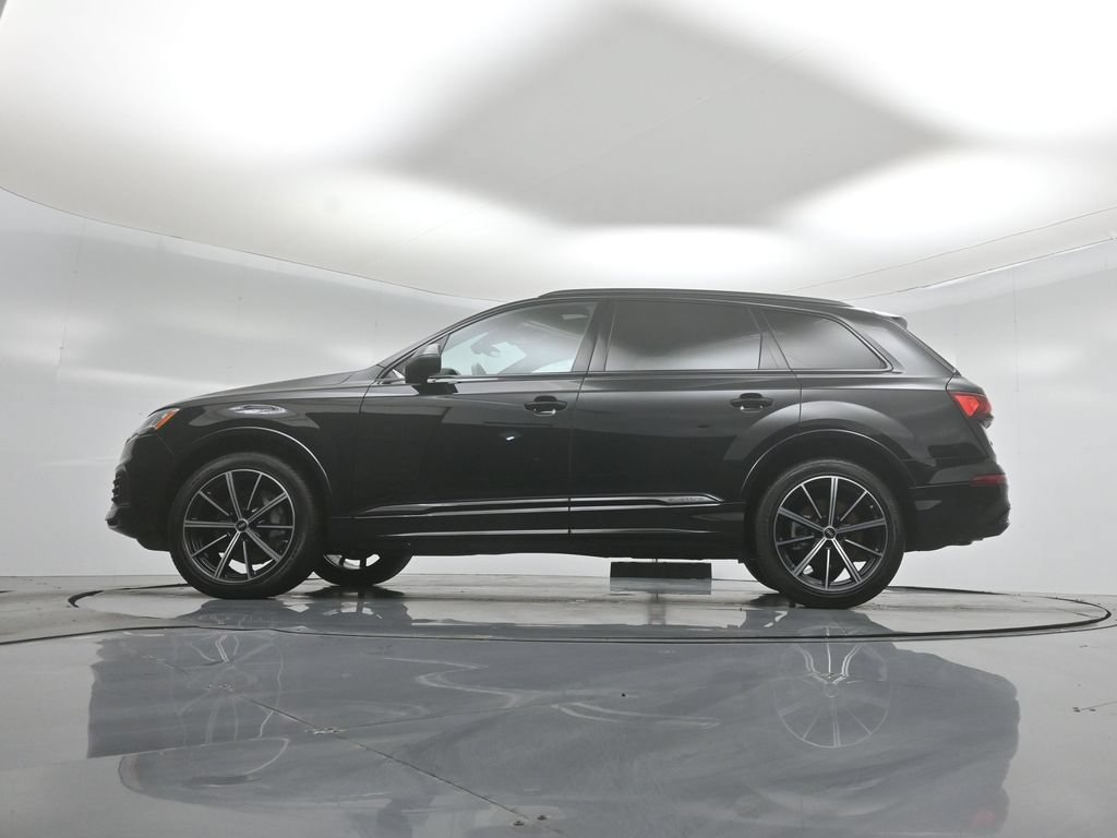 Used 2022 Audi Q7 3.0T Premium Plus w/ Premium Plus Package AWD/4WD image 56