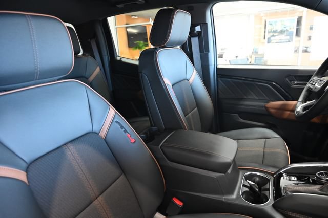 New 2026 GMC Canyon AT4 AWD/4WD image 10