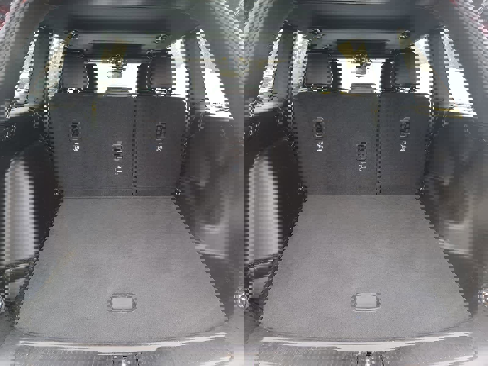 Used 2023 Jeep Grand Cherokee Altitude image 18