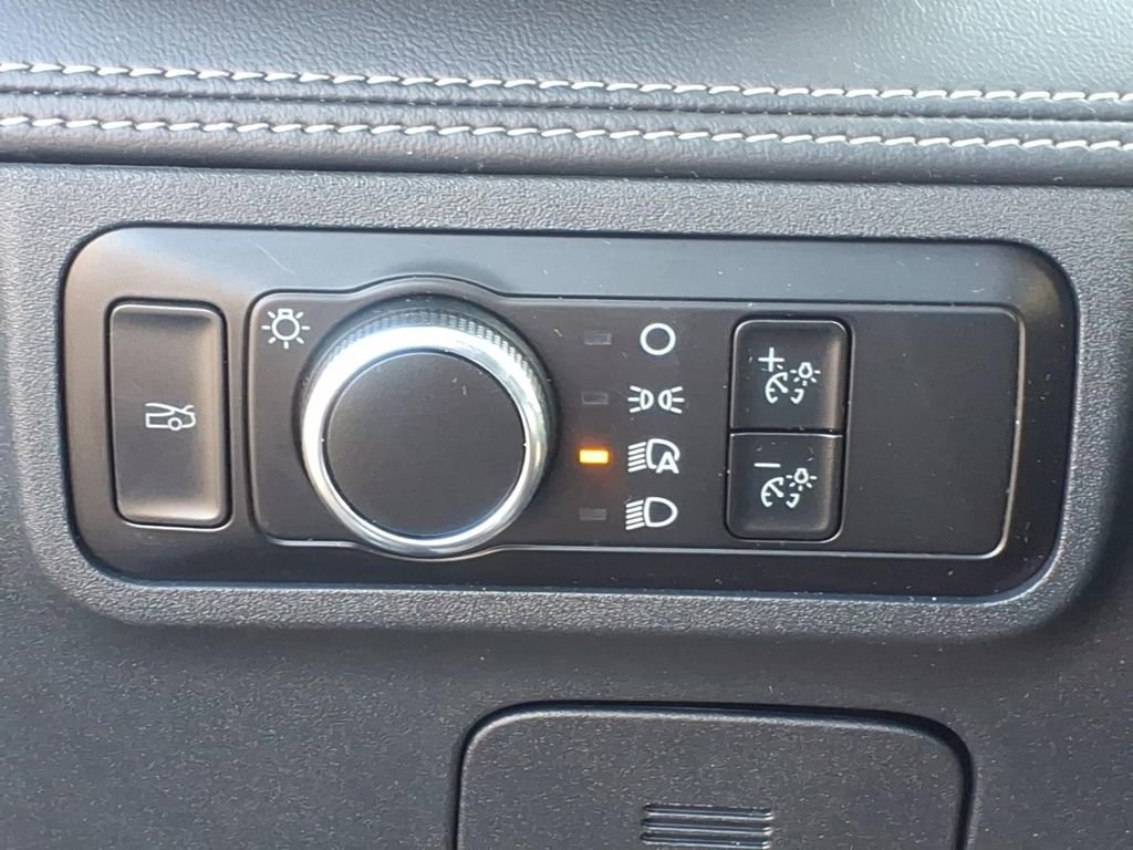 Used 2024 Ford Mustang Premium image 13