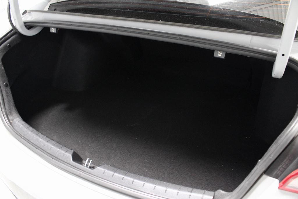 Used 2022 Kia K5 GT-Line FWD image 13