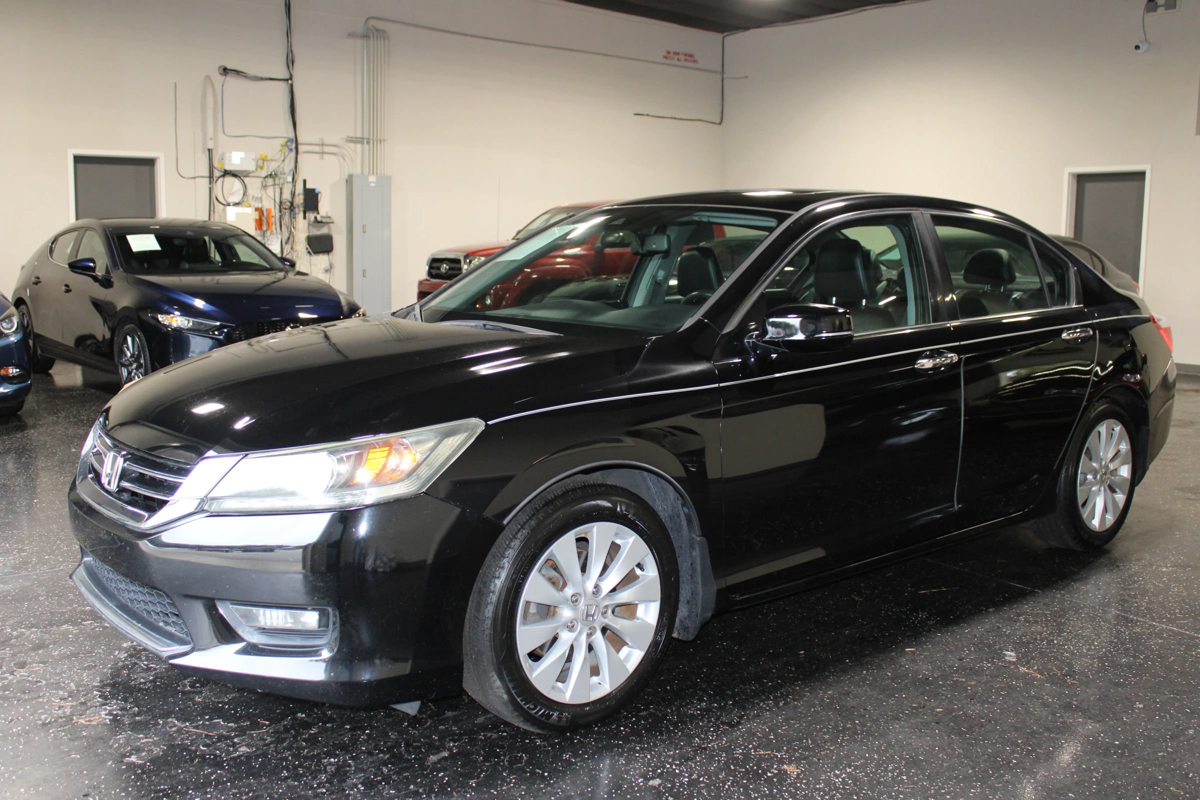 Used 2014 Honda Accord EX-L image 7