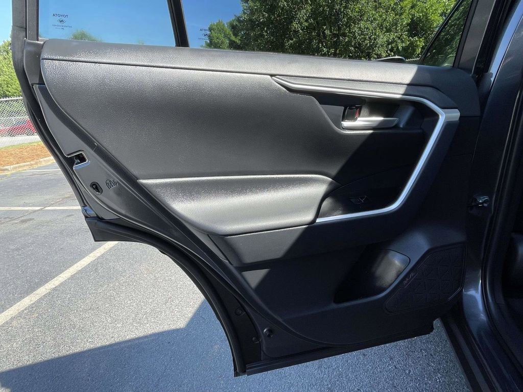 Used 2025 Toyota RAV4 XLE Premium FWD image 17