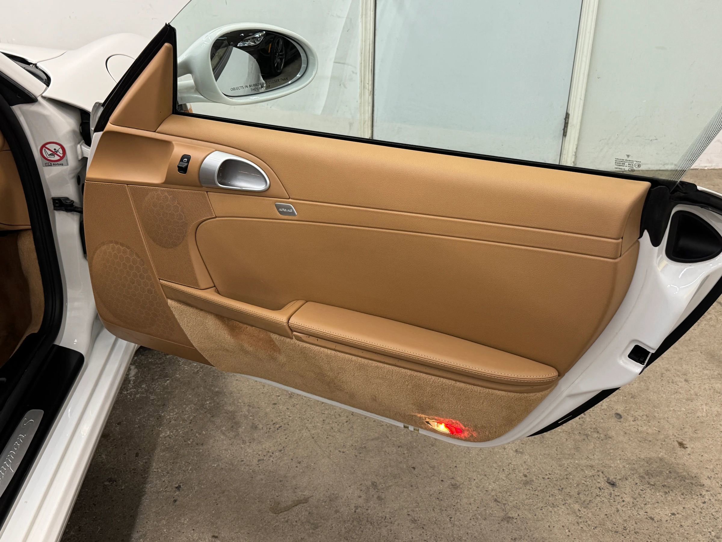 Used 2010 Porsche Cayman S image 16