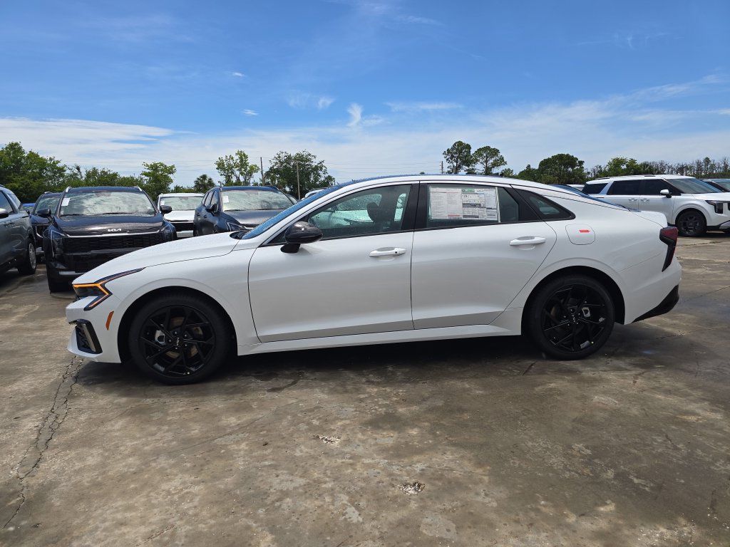 New 2026 Kia K5 GT-Line w/ GT-Line Premium Package FWD image 5