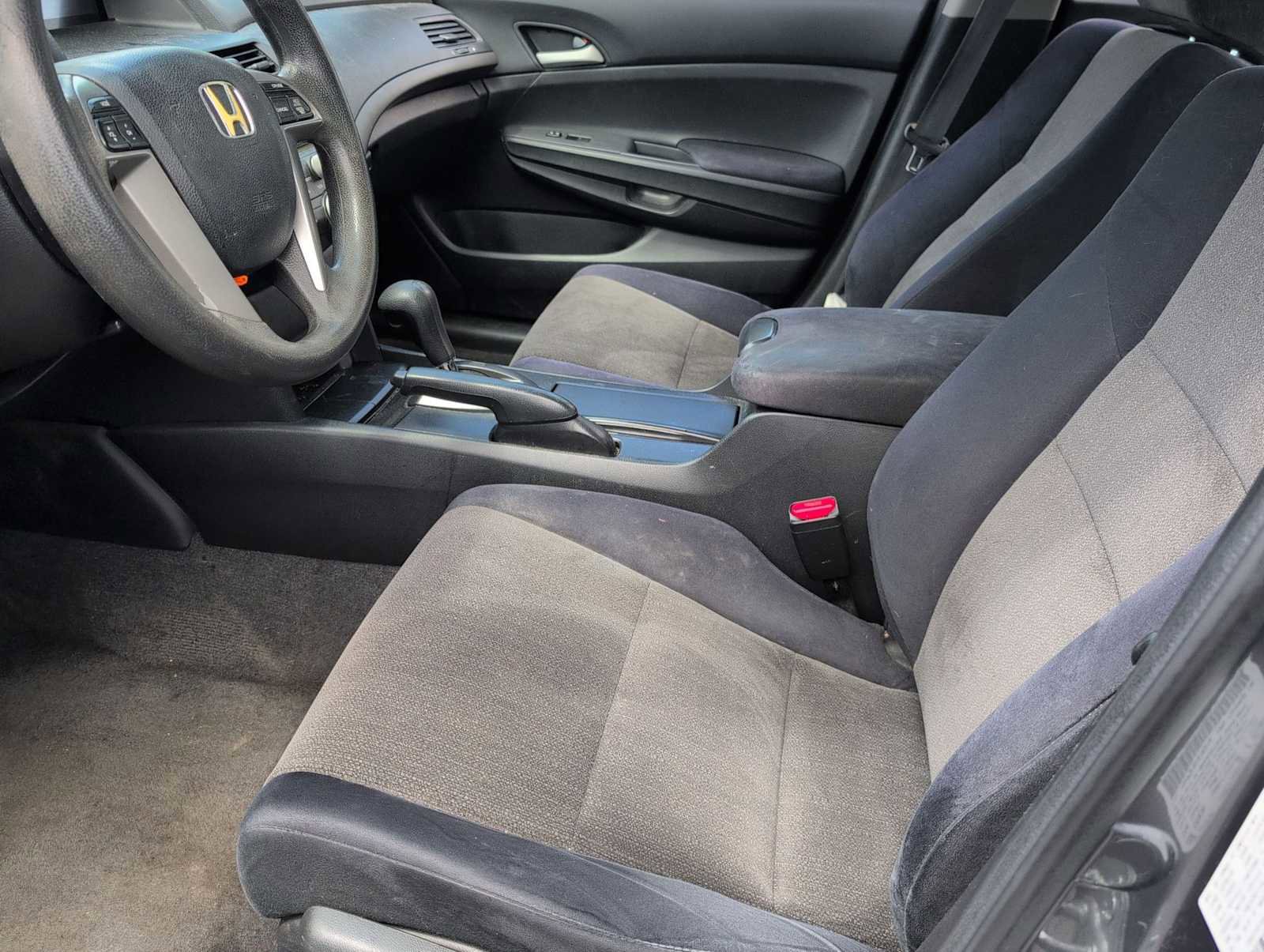 Used 2010 Honda Accord LX image 16