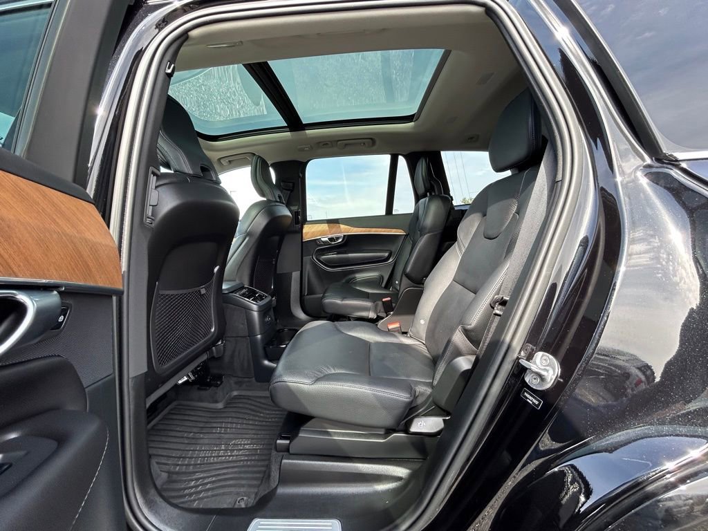 Used 2023 Volvo XC90 T8 Plus w/ Protection Package image 11