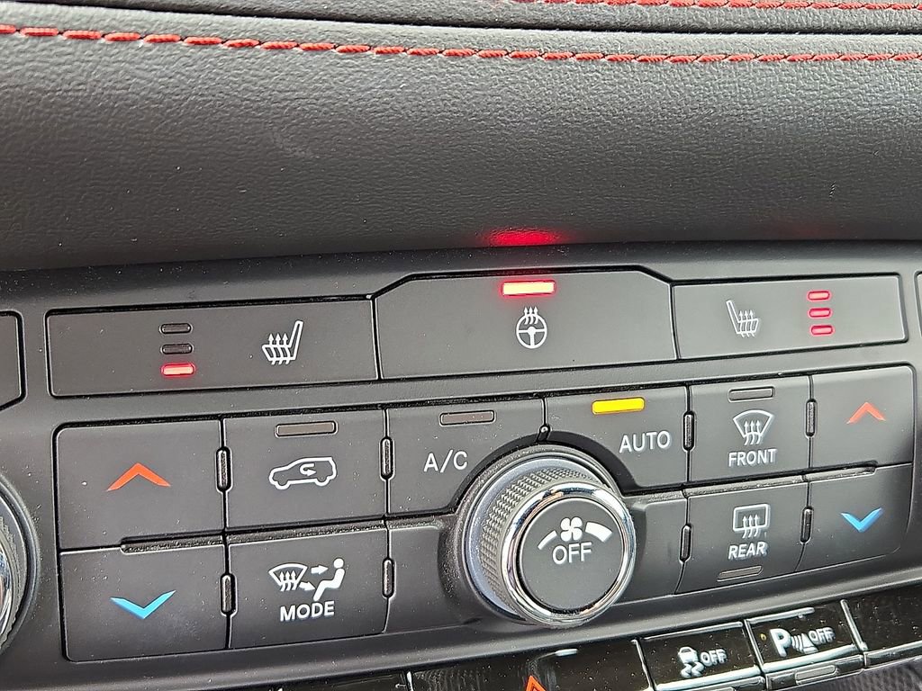 Used 2025 Dodge Durango GT w/ Trailer Tow Group IV image 23