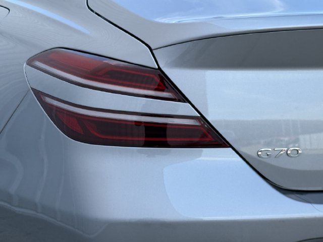 Used 2023 Genesis G70 2.0T RWD image 6