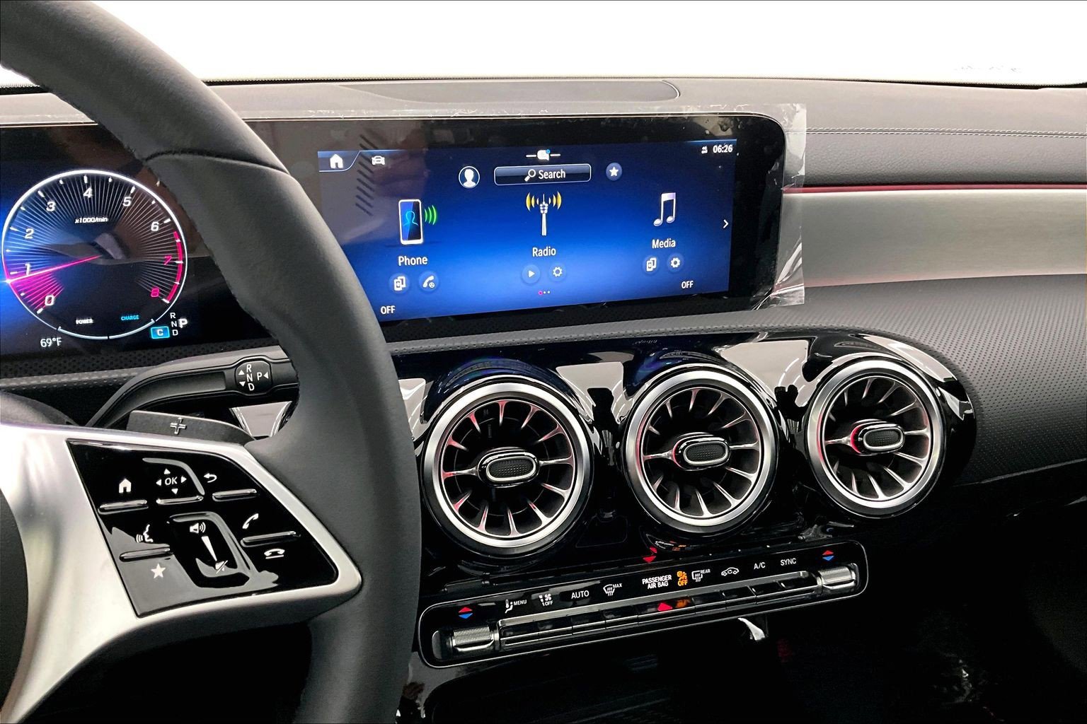 Used 2026 Mercedes-Benz CLA 250 image 5