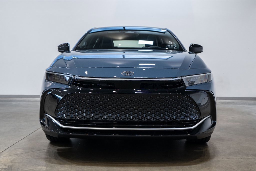 New 2026 Toyota Crown Nightshade image 2