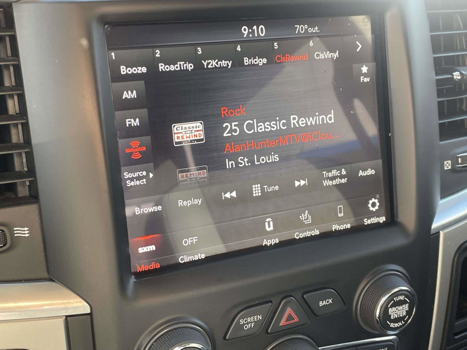 Used 2018 RAM 1500 Big Horn image 8