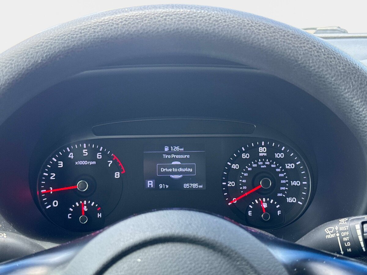 Used 2020 Kia Soul LX FWD image 28