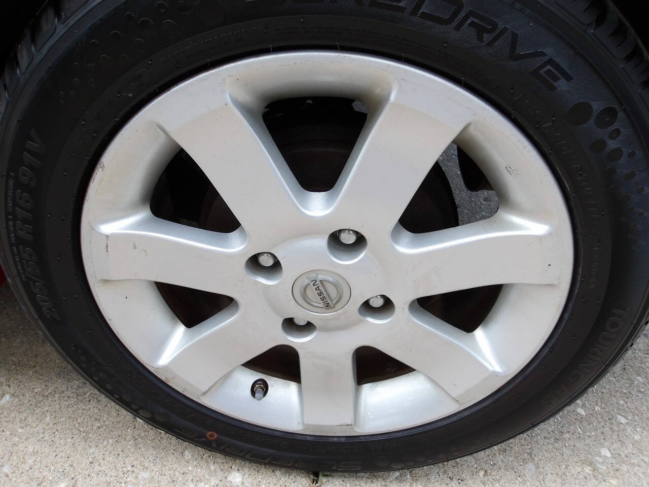 Used 2012 Nissan Sentra 2.0 SR FWD image 41