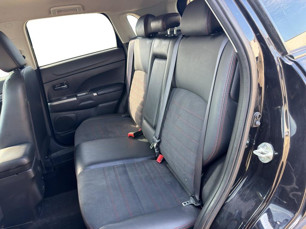 Used 2023 Mitsubishi Outlander Sport SE AWD/4WD image 8