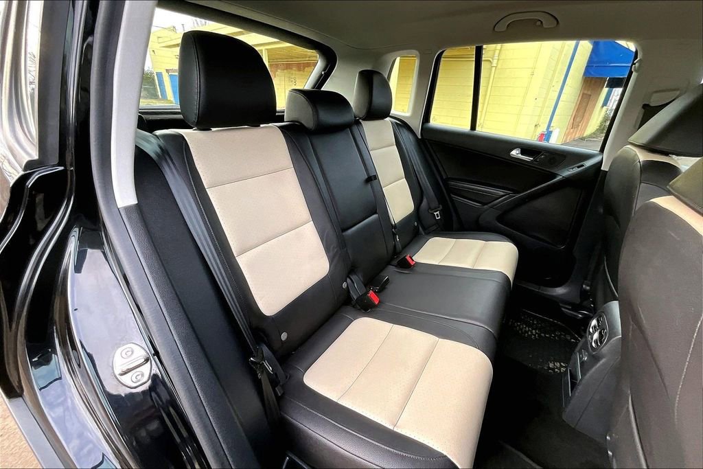 Used 2017 Volkswagen Tiguan S AWD/4WD image 21