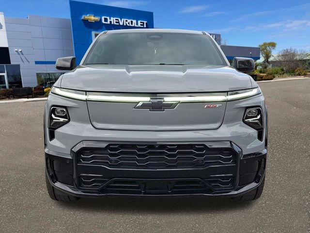 Used 2025 Chevrolet Silverado EV RST AWD/4WD image 23