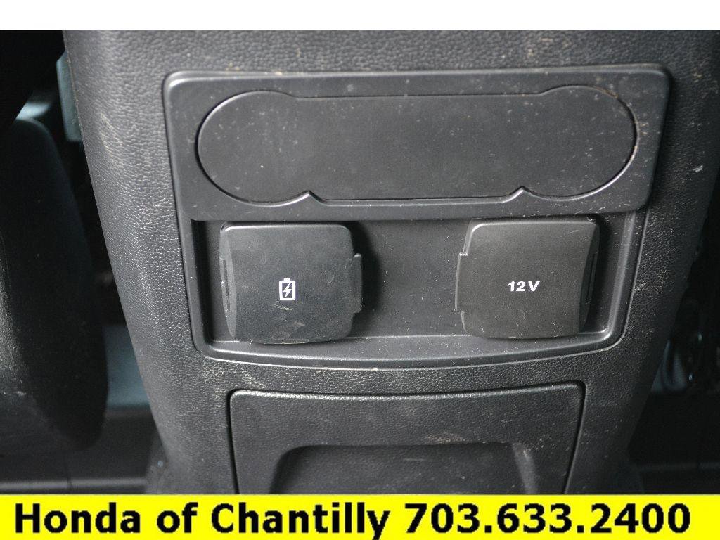Used 2024 Ford Explorer XLT image 35