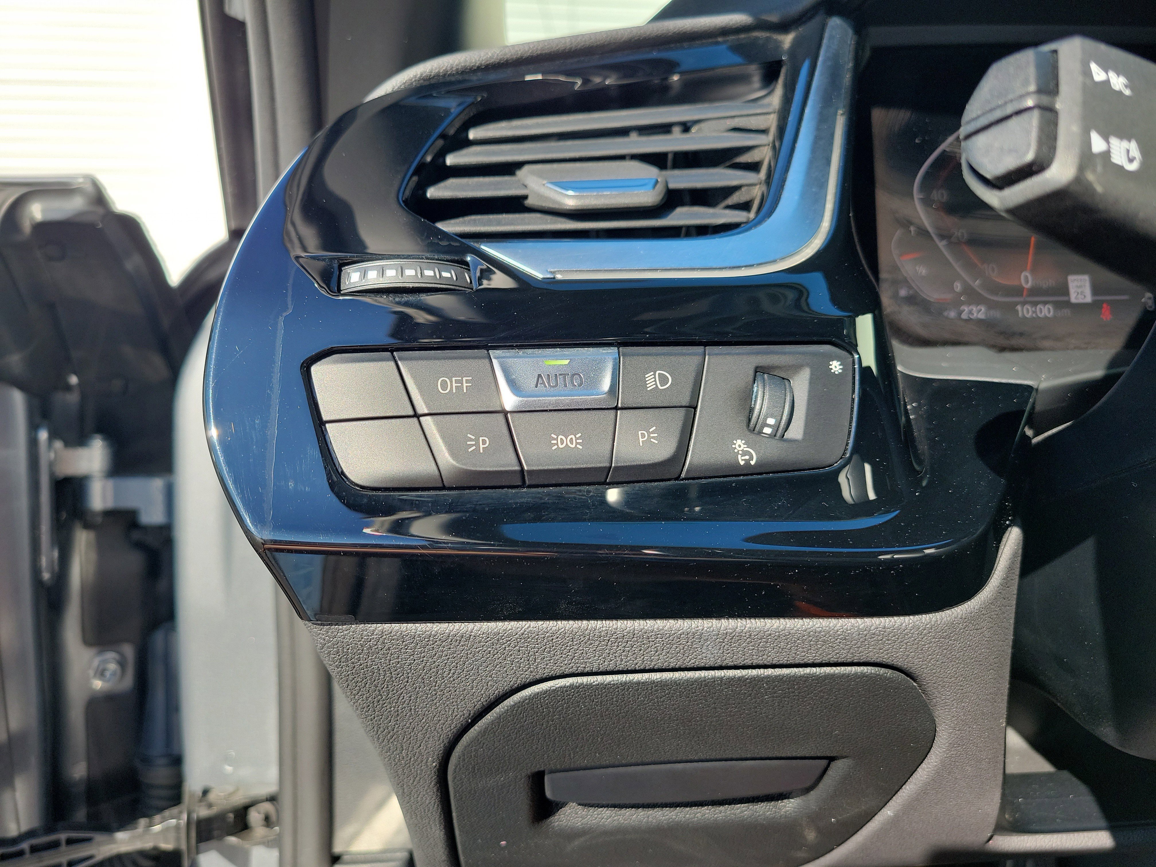 Used 2025 BMW Z4 sDrive30i image 13