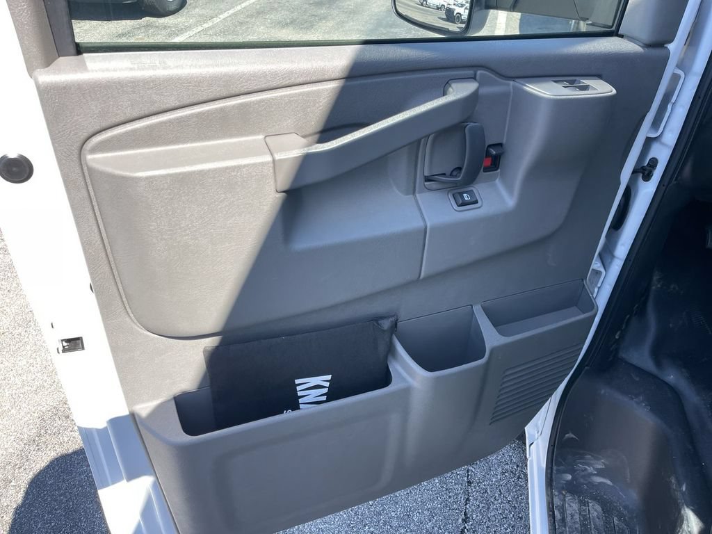 New 2025 Chevrolet Express 3500 w/ Power Convenience Package RWD image 6