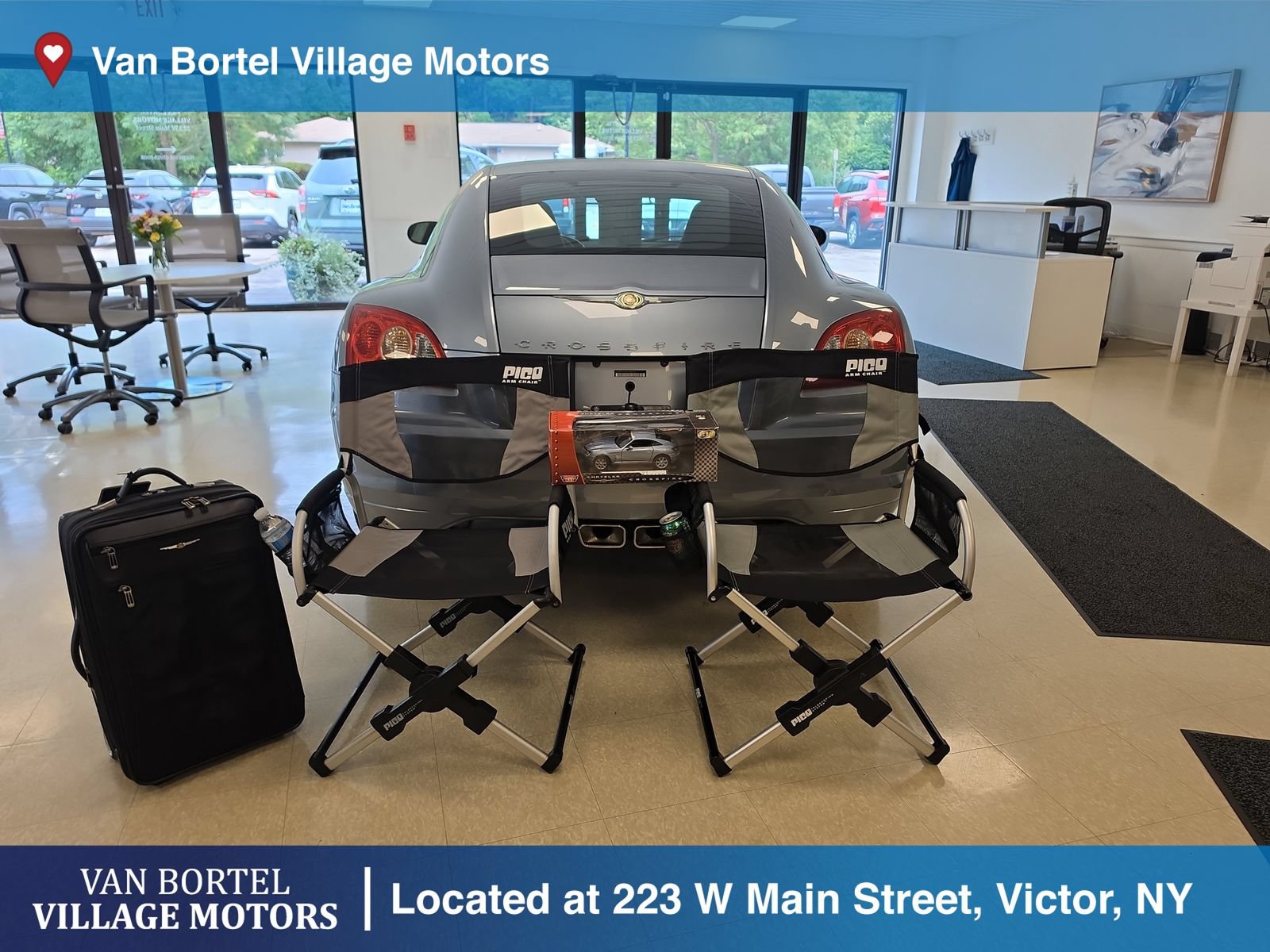 Used 2004 Chrysler Crossfire Coupe RWD image 11