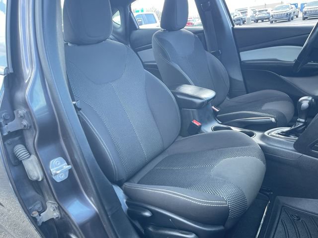 Used 2015 Dodge Dart SXT image 25