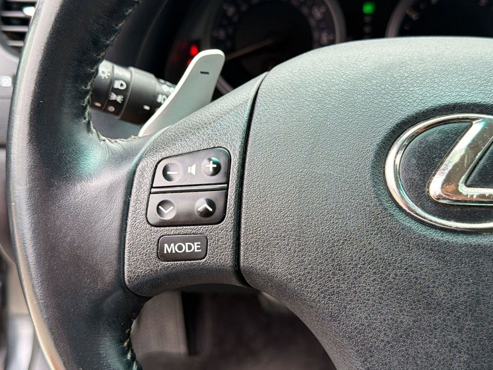Used 2010 Lexus IS 250 RWD image 18