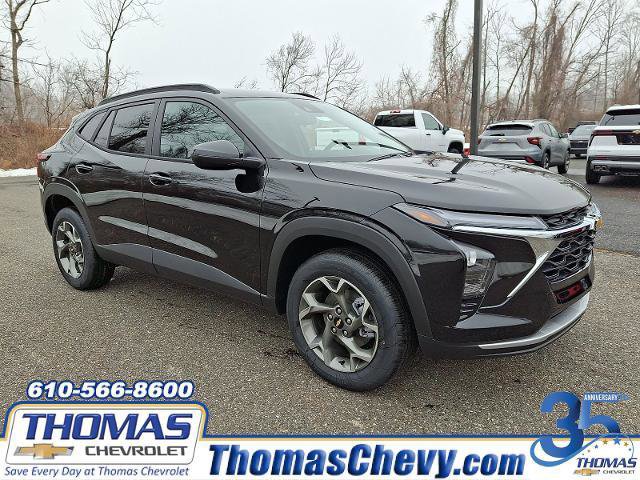 New 2026 Chevrolet Trax LT w/ Driver Confidence Package image 1