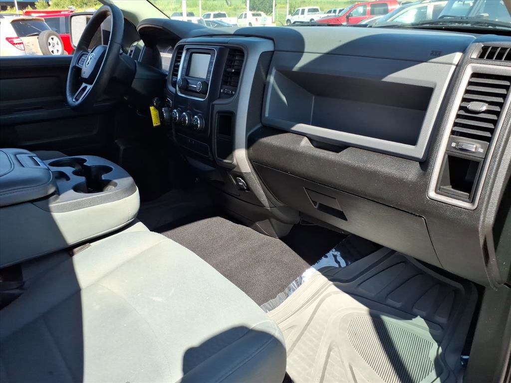 Used 2019 RAM 1500 Express image 17