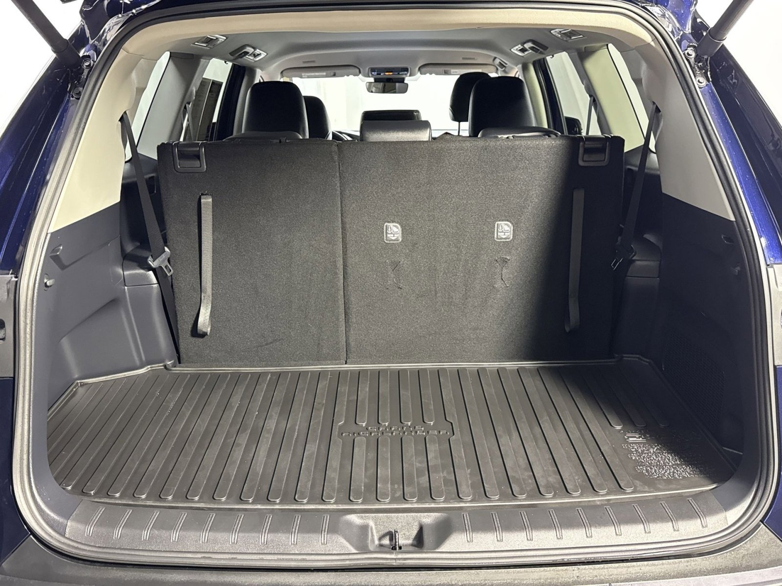 Used 2026 Toyota Grand Highlander XLE image 30